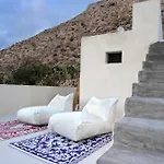 Canava #3 In Santorini Emporio (Santorini)