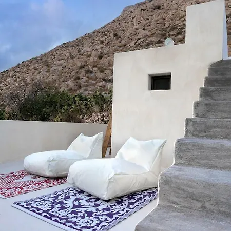 Canava #3 In Santorini Emporio (Santorini)